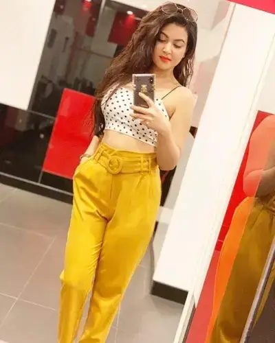 Rasra Escort